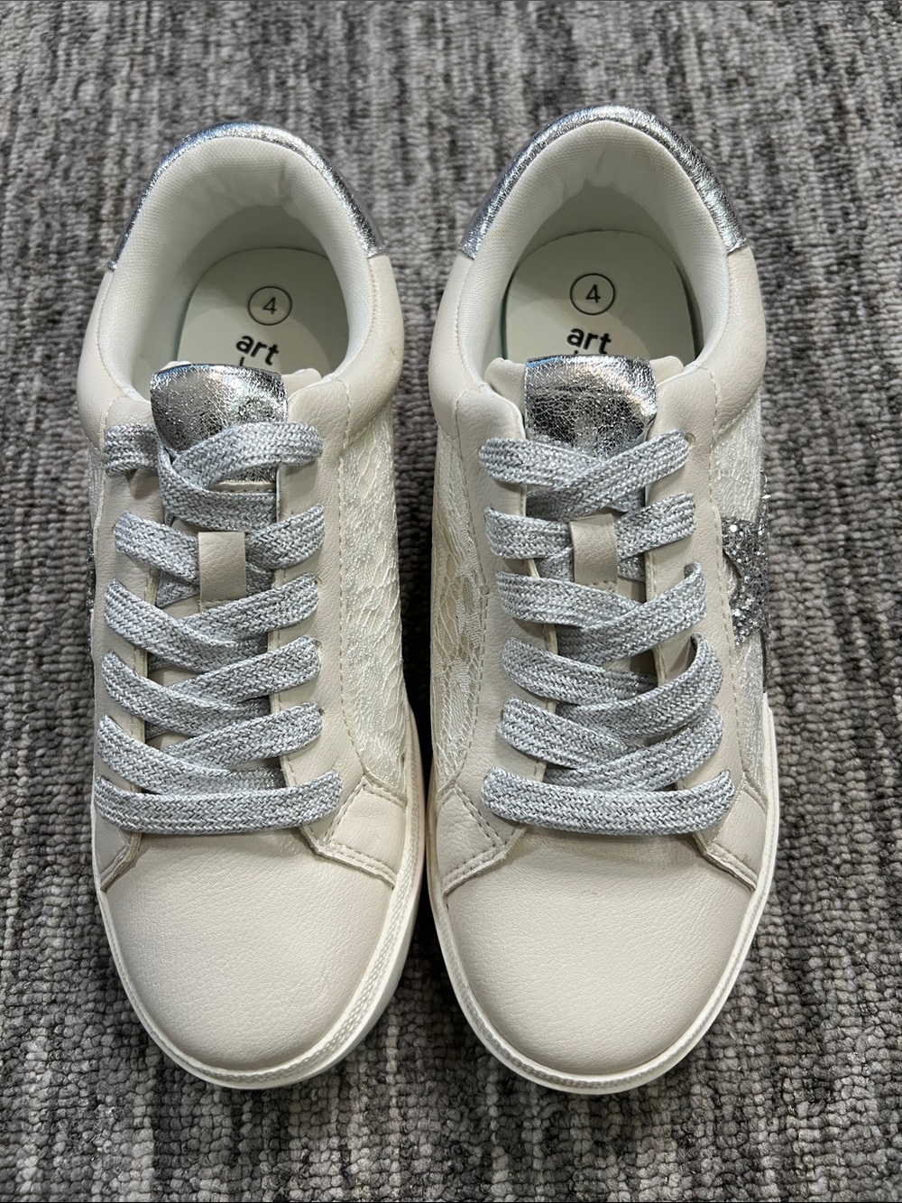 Art Class Kaitlyn Star Court Sneakers Girls Size 5 - Picture 4 of 8